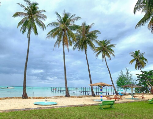 Arys Lagoon Resort Karimunjawa