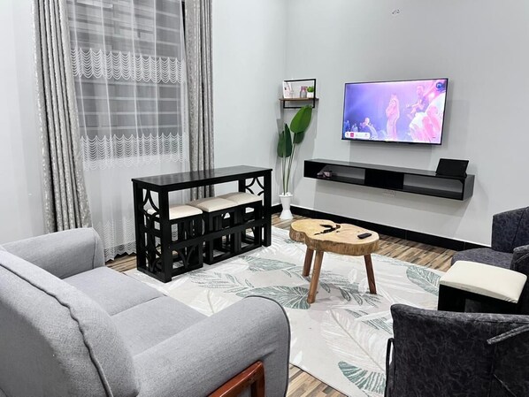 Living area - Welcoming 2-bedroom apartment in Dodoma (Dodoma)