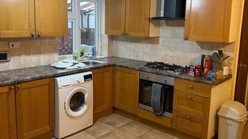 Apartment | Private kitchen | Fridge, microwave, oven, stovetop