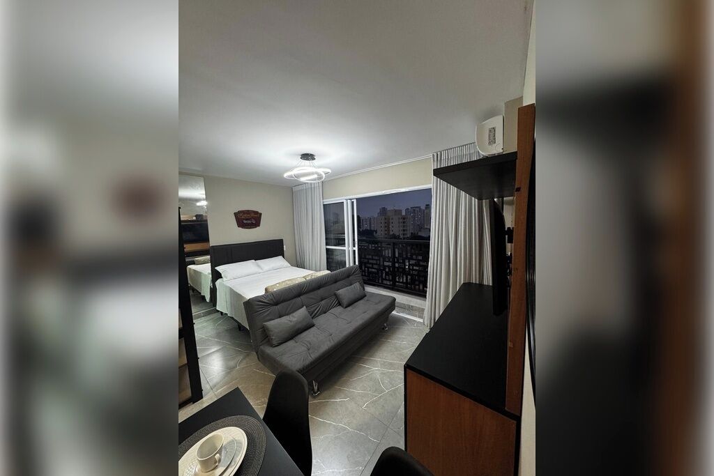 1 soverom, skrivebord, strykejern/-brett og wi-fi (inkludert)