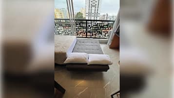 1 quarto, escrivaninha, ferros/tábuas de passar roupa, Wi-Fi de cortesia