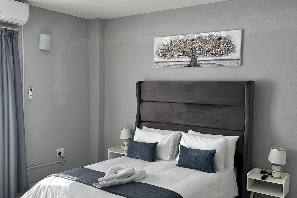 Silalise Lodge