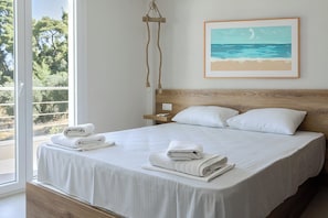 4 bedrooms, free WiFi, bed sheets, wheelchair access