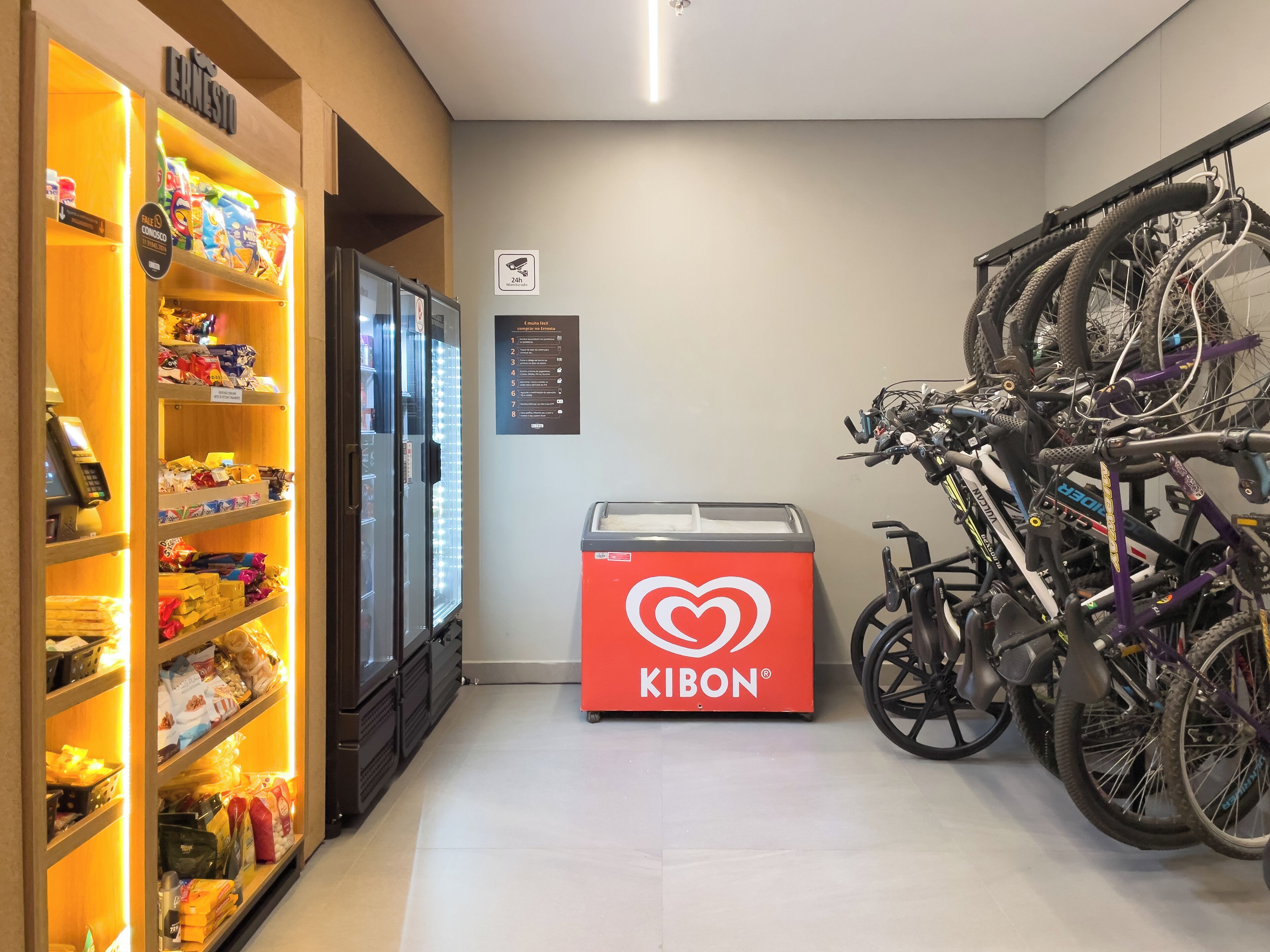 Vending machine