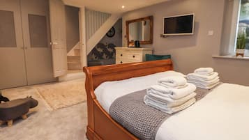 1 quarto, individualmente decorados, individualmente mobiliados