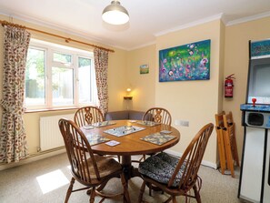 Dining - 3 Birkbeck Way (Norwich)