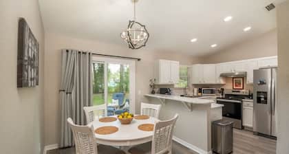 Beautiful 3-bedroom home 10 minutes from the Luxurious World Equestrian Center