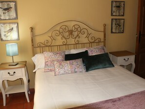 2 Schlafzimmer, Bügeleisen/Bügelbrett, Internetzugang, Bettwäsche