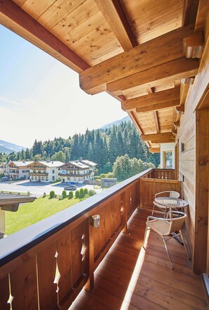 Deluxe Studio, Balcony, Mountain View | Balcony - Studio Niederseer by we rent (Saalbach)