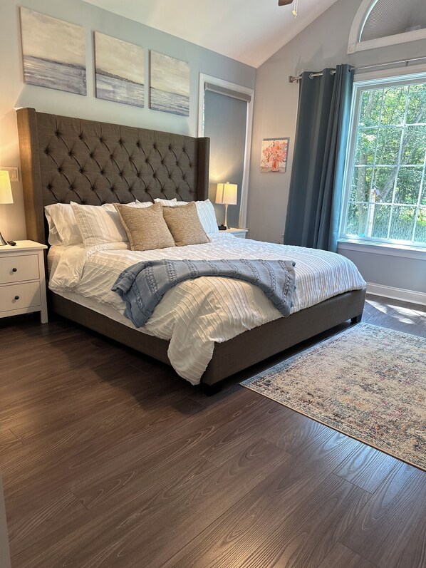 3 bedrooms, iron/ironing board, free WiFi, bed sheets