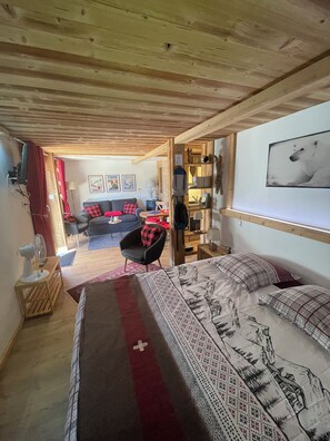 1 Schlafzimmer, Bügeleisen/Bügelbrett, kostenloses WLAN, Bettwäsche