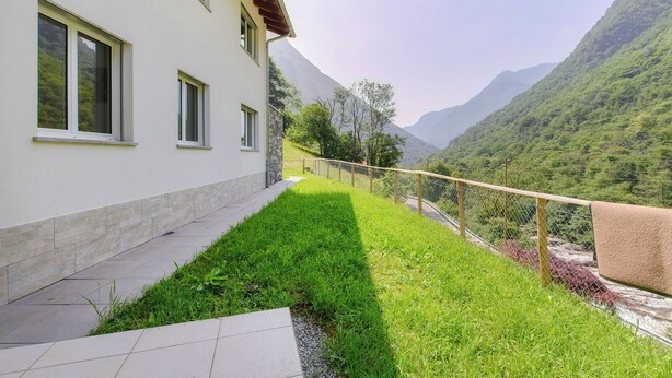 Comfort Apartment, River View | Garden view - Casa Bianca  (Sonogno)