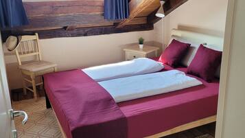 2 室のベッドルーム、WiFi、ベッドシーツ