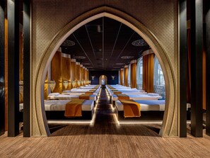 Sauna, hot tub, steam room, hot springs, massages