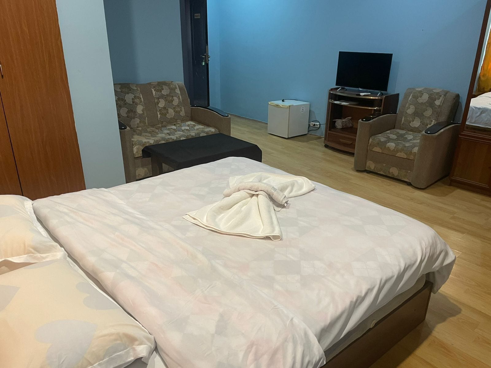 Comfort Double Room | Minibar, desk, laptop workspace, soundproofing