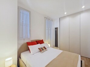 1 bedroom, in-room safe - N&J - NISSA - Central - Modern (Niza)