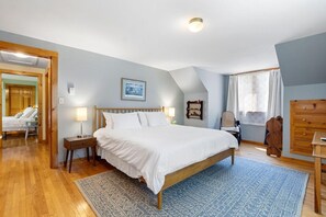 3 slaapkamers, een bureau, een strijkplank/strijkijzer, gratis wifi