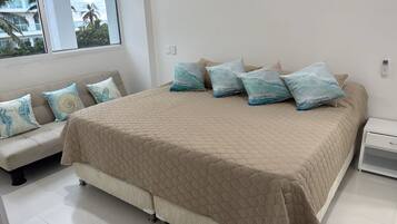 2 habitaciones, tabla de planchar con plancha, wifi y ropa de cama