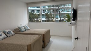 2 bedrooms, iron/ironing board, WiFi, bed sheets - SPECTACULAR APARTMENT WITH OCEAN VIEW AND DIRECT ACCESS TO THE BEACH. MORROS 3 (Cartagena de Indias)