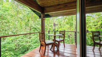 Luxury Bungalow, 1 Bedroom, Non Smoking, Mountain View | Terrace/patio