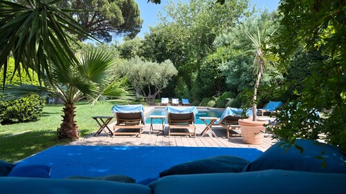 Charming Provencal villa in the heart of Saint-Tropez - 6 bedrooms
