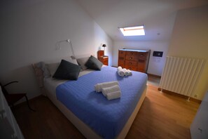 2 Schlafzimmer, Bügeleisen/Bügelbrett, kostenloses WLAN, Bettwäsche