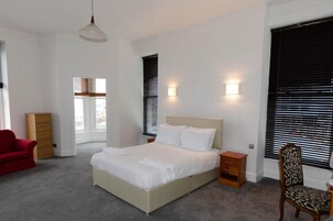 Superior Double Room, Sea View | In-room safe, desk, iron/ironing board, free WiFi