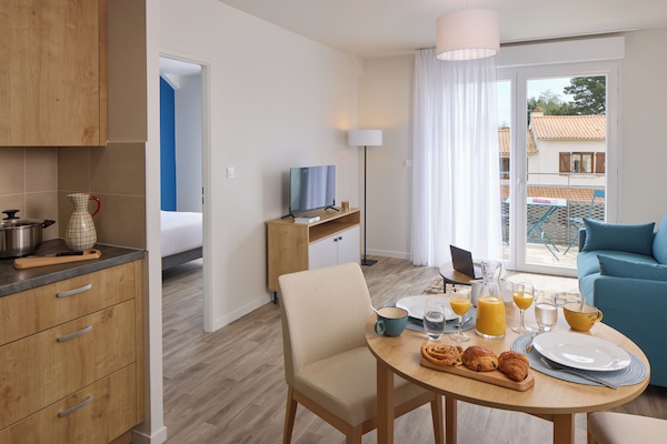 Appartamento Classic | 1 camera, Wi-Fi gratuito, lenzuola