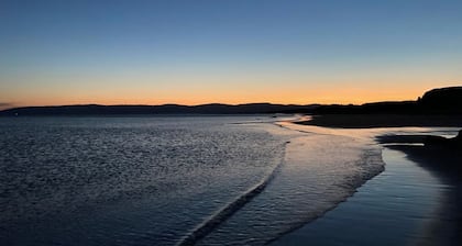 3 bedroom accommodation in Blackwaterfoot