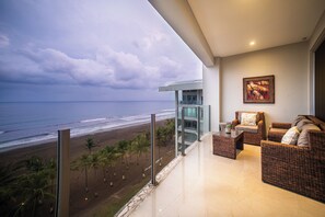 Property grounds - Diamante del Sol 803s (Jaco)