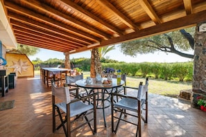 Apartment, 2 Bedrooms, Patio, Garden View | Terrace/patio