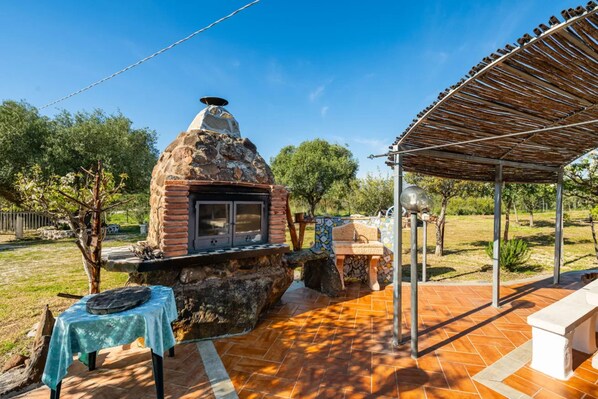Apartment, 2 Schlafzimmer, Terrasse, Gartenblick | Grill-/Picknickplatz