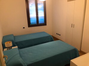 Apartment, Garden View | 2 bedrooms, iron/ironing board, free WiFi - Rio Carmini (Venice)
