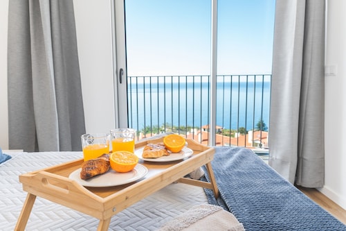 Atlantic View Apartment by Atlantic Holiday