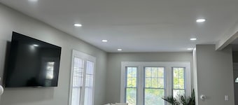Family Home|Pool|HotTub|Near Lighthouse Point Park