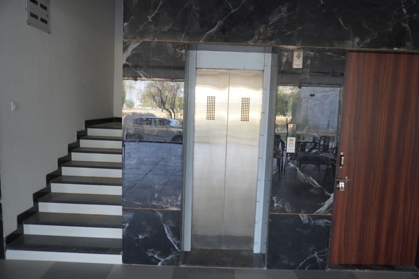 Elevator