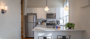 Historic Farmer’s Supply- 1bd/1bth DT Floyd #204