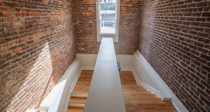 Historic Farmer's Supply-Downtown Floyd #201