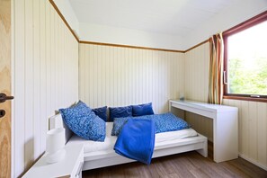 2 bedrooms, free WiFi