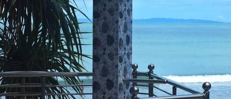 ビーチ / オーシャン ビュー