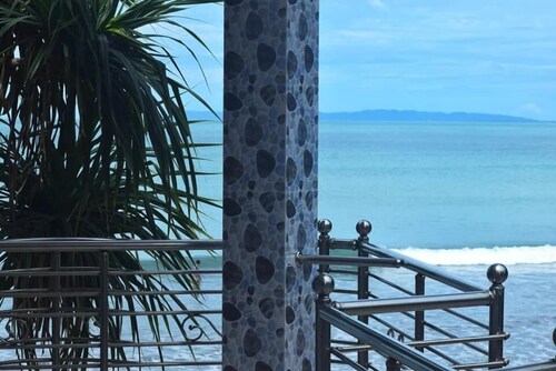 Hotel Royal Beach & Restaurant