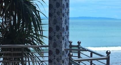 Hotel Royal Beach & Restaurant