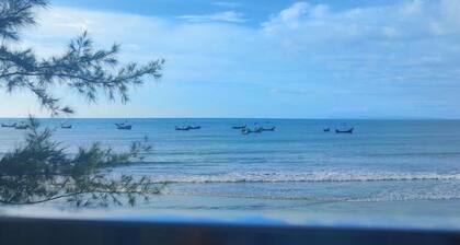 Hotel Royal Beach & Restaurant