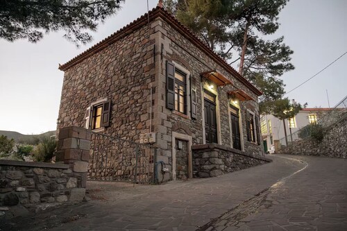 Galinos-traditional house A