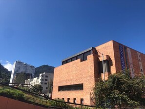 Exterior - Bogota San Diego Suite, BogotaUrban Suite, BogotaSuite Planetario, turismobogotá (Bogotá)