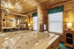 Douche, baignoire à jets, serviettes fournies