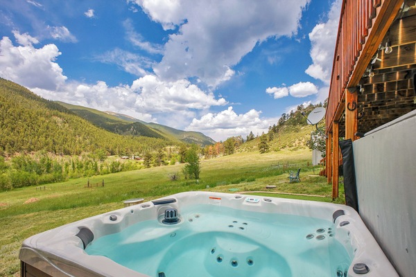 Bañera de hidromasaje al aire libre