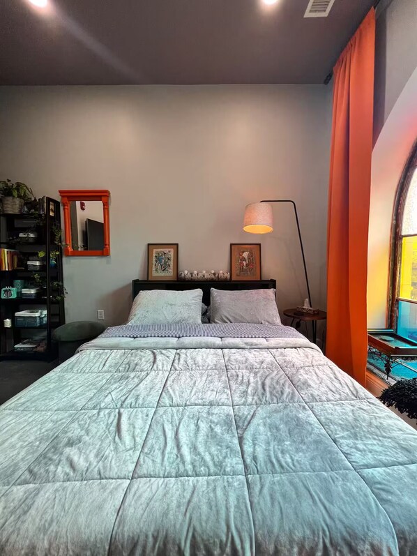 1 bedroom, desk, iron/ironing board, free WiFi