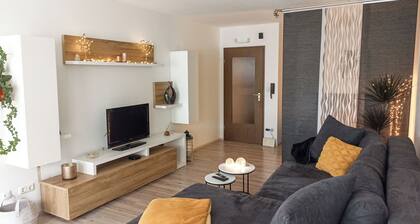 Cozy, bright apartment with fully equipped kitchen and parking space