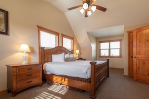4 bedrooms, free WiFi, bed sheets